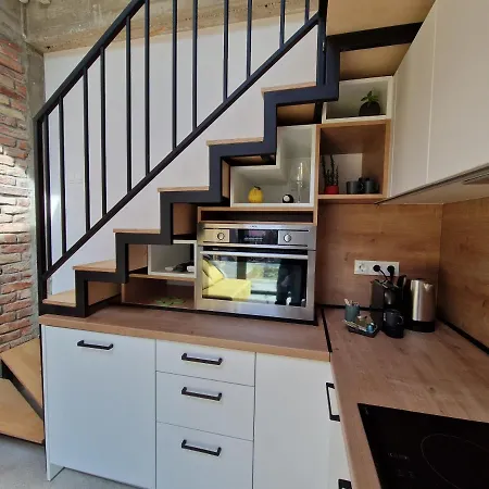 アパート 27 ヴァルナ