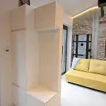 27 Apartment Warna